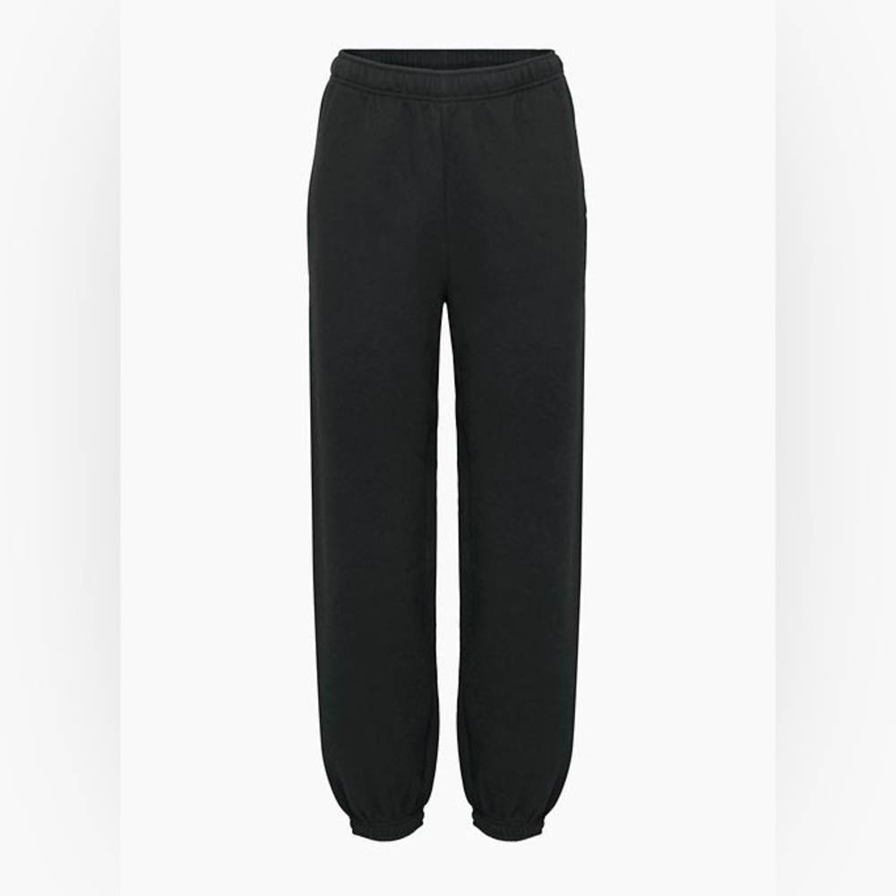 Aritzia Black mega fleece jogger